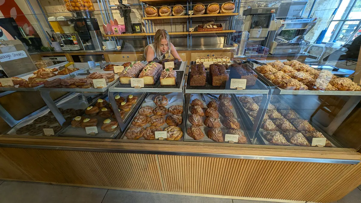 Hinitts Bakery – bakery in South Kirkby, South Elmsall